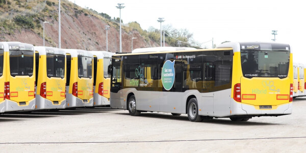 El Ayuntamiento y la AMB presentarán el miércoles las mejoras en las líneas de autobús metropolitano de Sant Boi